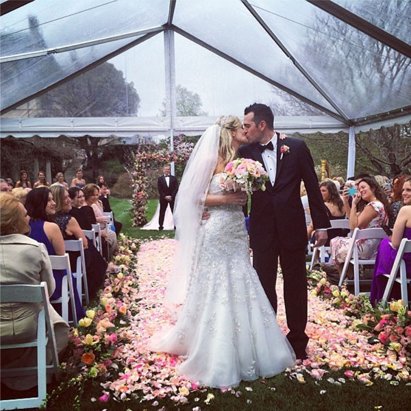 Boston Marathon Couple, Instagram Boston Marathon Couple, Instagram